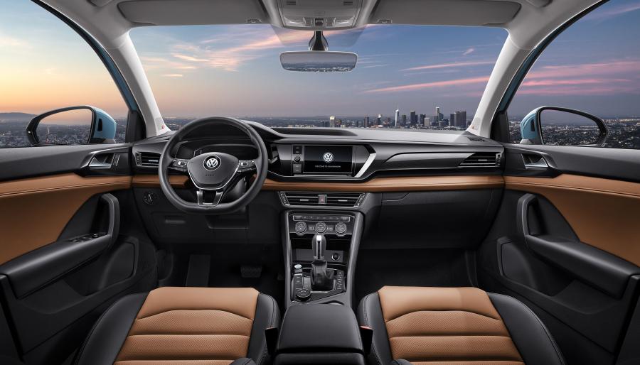 Торпедо Volkswagen Tharu 2018 года  (фото 14 из 23)